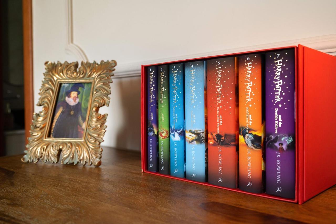 Holt - Gryffindor Tower Villa Bükreş Dış mekan fotoğraf